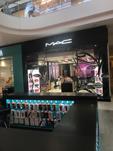 Cosmetics Store «MAC Cosmetics», reviews and photos, 21600 Hawthorne Blvd, Torrance, CA 90503, USA