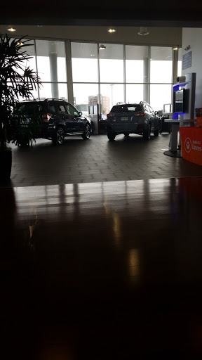 Subaru Dealer «Brilliance Subaru», reviews and photos, 1500 N Randall Rd, Elgin, IL 60123, USA