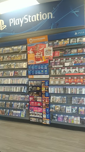 Video Game Store «GameStop», reviews and photos, 12921 Ridgedale Dr, Minnetonka, MN 55305, USA