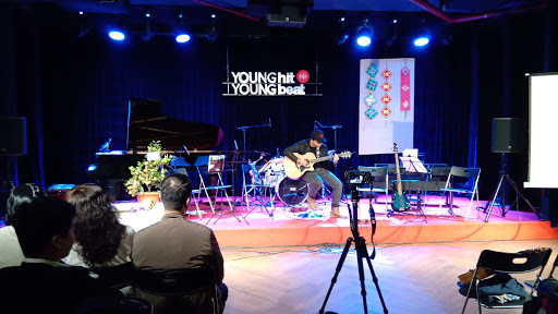 Young Beat - School of Music - Cơ sở Long Biên