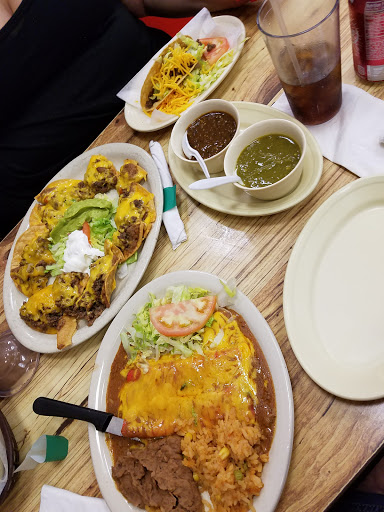 Grocery Store «La Esquinita & Grocery», reviews and photos, 14624 Shepherd Rd, Atascosa, TX 78002, USA