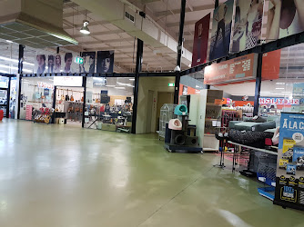 Shopsmart Outlet Centre