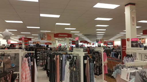 Department Store «T.J. Maxx & HomeGoods», reviews and photos, 715 E Dundee Rd, Palatine, IL 60074, USA