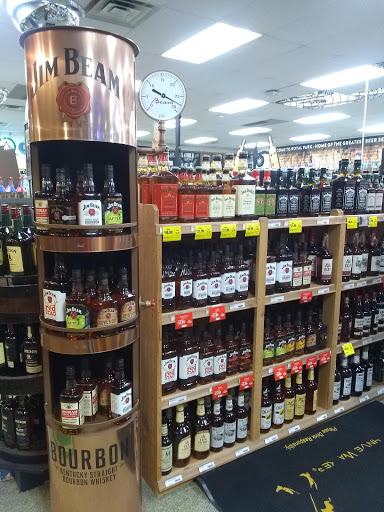 Wine Store «Royal Park Fine Wine and Liquor Agency», reviews and photos, 12770 Royalton Rd, North Royalton, OH 44133, USA