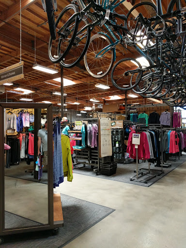 Camping Store «REI», reviews and photos, 1148 Galleria Blvd, Roseville, CA 95678, USA