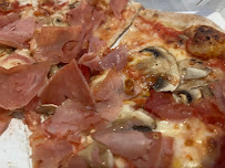 Plats et boissons du Pizzas à emporter Pizza Italia à Saint-Louis - n°2