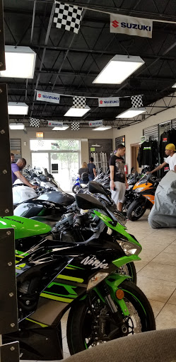 Suzuki Motorcycle Dealer «Suzuki of Carol Stream», reviews and photos, 106 N Schmale Rd, Carol Stream, IL 60188, USA