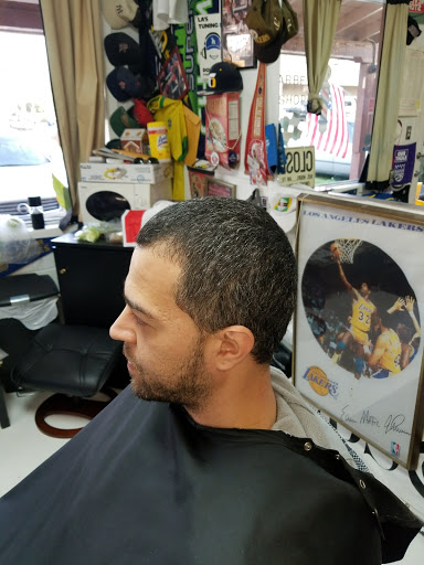 Barber Shop «all welcome barber shop», reviews and photos, 7723 Mariposa Ave, Citrus Heights, CA 95610, USA