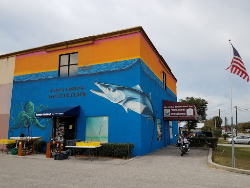 Outdoor Sports Store «Tampa Fishing Outfitters», reviews and photos, 3916 W Osborne Ave, Tampa, FL 33614, USA