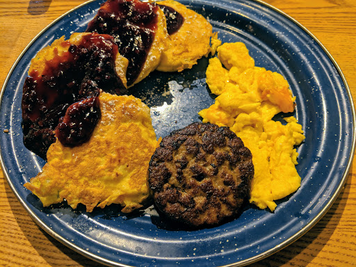 American Restaurant «Cracker Barrel Old Country Store», reviews and photos, 970 W Pointe Ct, Lithia Springs, GA 30122, USA