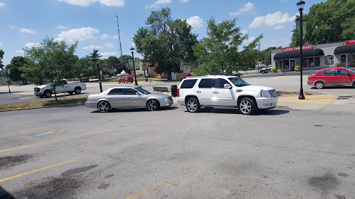 Liquor Store «Main St. Discount Smokes & Liquor», reviews and photos, 1301 Main St, Grandview, MO 64030, USA