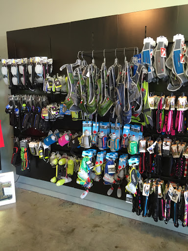 Shoe Store «PRO BIKE+RUN Robinson», reviews and photos, 3100 Robinson Ln, Pittsburgh, PA 15205, USA