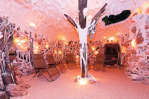 Santé Salt Cave & Healing Spa image