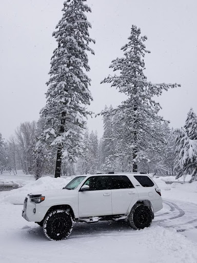 Toyota Dealer «Toyota Town of Stockton», reviews and photos, 2150 E Hammer Ln, Stockton, CA 95210, USA