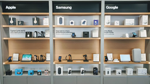 Cell Phone Store «Verizon», reviews and photos, 844 4th St, Santa Rosa, CA 95404, USA