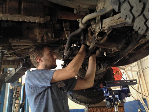 Auto Repair Shop «Doran Automotive Inc.», reviews and photos, 901 N Meridian St, Newberg, OR 97132, USA