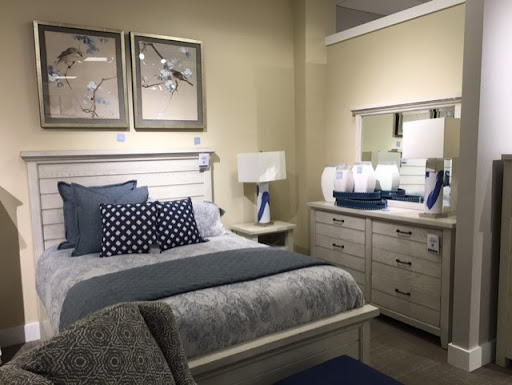 Furniture Store «Havertys Furniture», reviews and photos, 1918 Browns Bridge Rd, Gainesville, GA 30501, USA