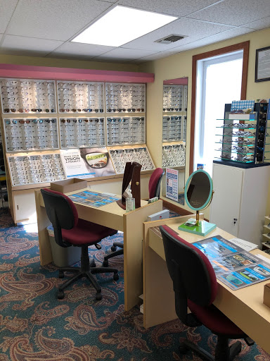 Optometrist «Jeffrey L Morrill & Associates», reviews and photos, 480 W Central St, Franklin, MA 02038, USA