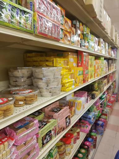 Asian Grocery Store «Vinh Phat Market», reviews and photos, 6105 Stockton Blvd, Sacramento, CA 95824, USA