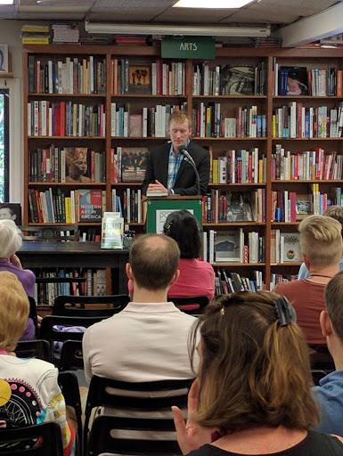 Book Store «Politics & Prose Bookstore», reviews and photos, 5015 Connecticut Ave NW, Washington, DC 20008, USA