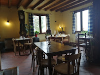 Atmosphère du Restaurant français Auberge de la Sapiniere à Saurat - n°4