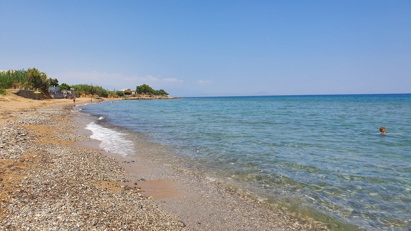 Sfakaki beach'in fotoğrafı ve yerleşim