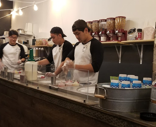 Dessert Restaurant «Champloo Dessert», reviews and photos, 9 S College Ave, Salem, VA 24153, USA