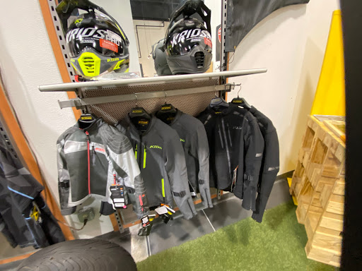 Motorcycle Dealer «EuroTek-OKC BMW, Ducati, & Triumph Motorcycles», reviews and photos, 417 Hudiburg Cir C, Oklahoma City, OK 73108, USA