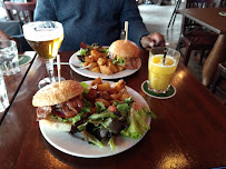 Hamburger du Restaurant The Great Canadian Pub à Paris - n°7