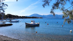 Φωτογραφία του Παραλία Ψαθοπύργου και η εγκατάσταση
