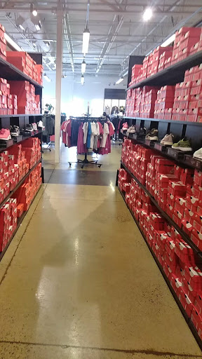 Shopping Mall «Leesburg Corner Premium Outlets», reviews and photos, 241 Fort Evans Rd NE, Leesburg, VA 20176, USA