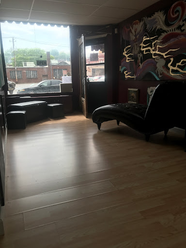 Tattoo Shop «True Vision Tattoos and Fine Arts LLC», reviews and photos, 1064 Central Ave, Dubuque, IA 52001, USA