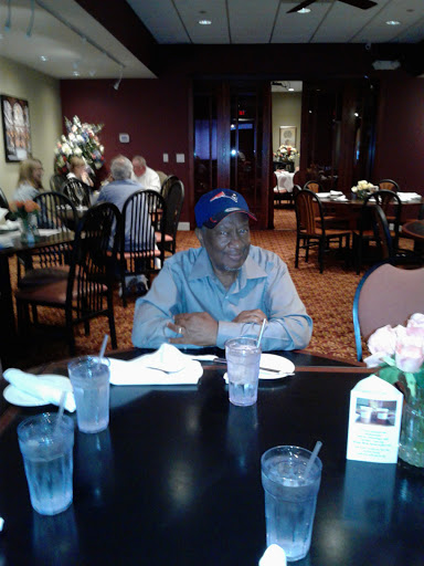 Italian Restaurant «Tutto Bene», reviews and photos, 1050 Pearl St, Brockton, MA 02301, USA