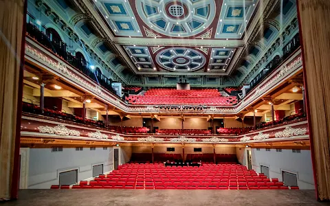 St George's Hall image