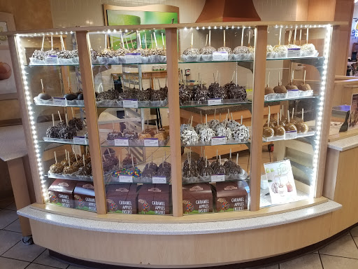 Chocolate Shop «Rocky Mountain Chocolate», reviews and photos, 522 River Walk St, San Antonio, TX 78205, USA