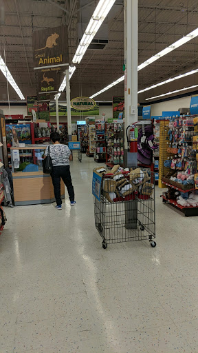 Pet Supply Store «Petco Animal Supplies», reviews and photos, 13127 N Dale Mabry Hwy, Tampa, FL 33618, USA