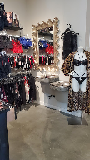 Lingerie Store «Anna Bella Fine Lingerie», reviews and photos, 5530 Windward Pkwy #1250, Alpharetta, GA 30004, USA