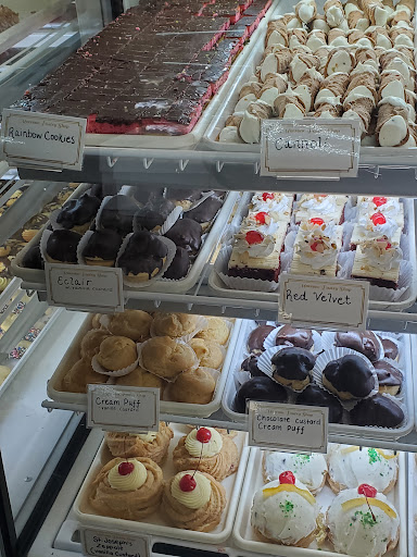 Candy Store «Morrone Pastry Shop & Cafe», reviews and photos, 2349 Arthur Ave, Bronx, NY 10458, USA
