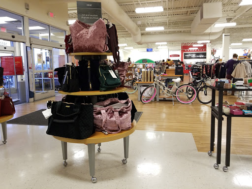 Department Store «T.J. Maxx», reviews and photos, 3500 East-West Hwy, Hyattsville, MD 20782, USA