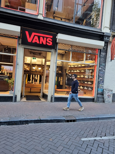 VANS Store Amsterdam Kalverstraat