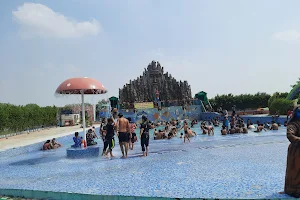 Kingland Water World - An Amusement and Water Theme Park image