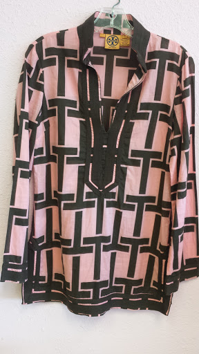 Boutique «What Women Want Resale Boutique», reviews and photos, 9012 Research Blvd Ste C12, Austin, TX 78758, USA