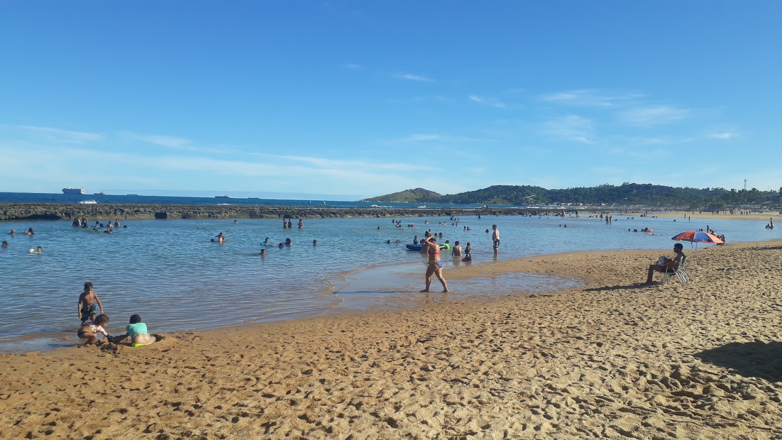 Foto di Praia de Gaibu con costa lunga e dritta