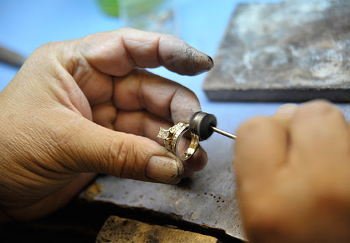 Pawn Shop «MoneyMan Pawn & Jewelry», reviews and photos, 1608 53rd Ave E, Bradenton, FL 34203, USA