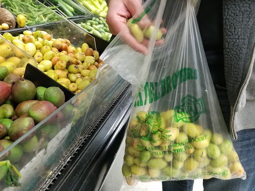 Indian Grocery Store «Patel Brothers», reviews and photos, 1850 S Hurstbourne Pkwy, Louisville, KY 40220, USA