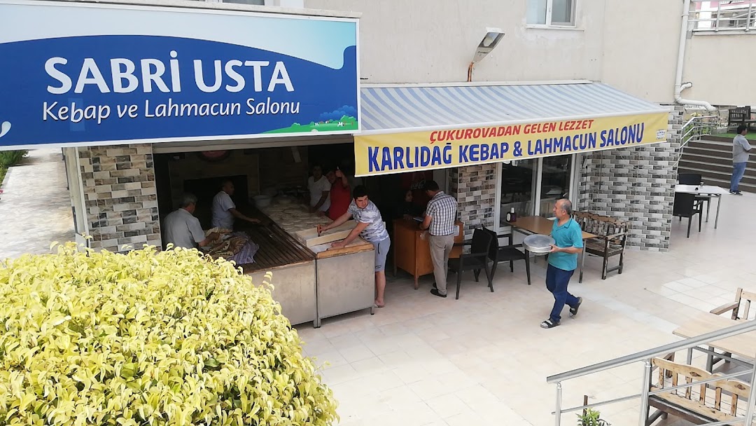 Sabri Usta Kebab va Lahmacun Salonu