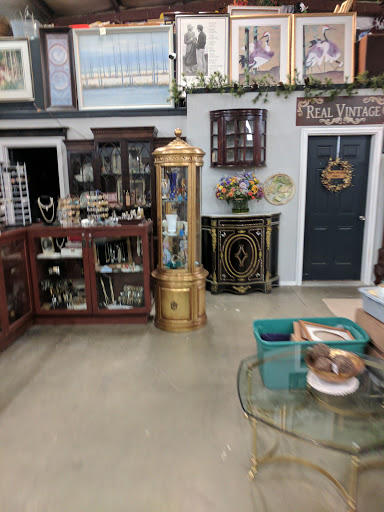 Antique Furniture Store «The Retreasury», reviews and photos, 2915 Marvin Rd NE, Lacey, WA 98516, USA