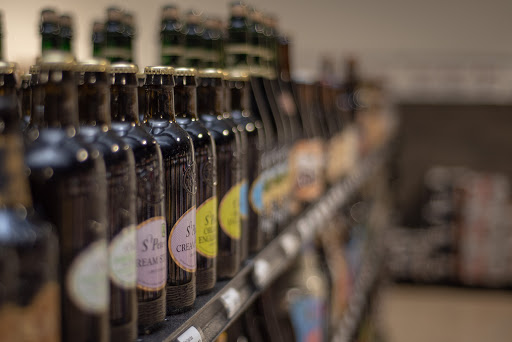 Liquor Store «Hokus Pokus Liquors», reviews and photos, 36519 Oak Plaza Ave Suite B, Prairieville, LA 70769, USA