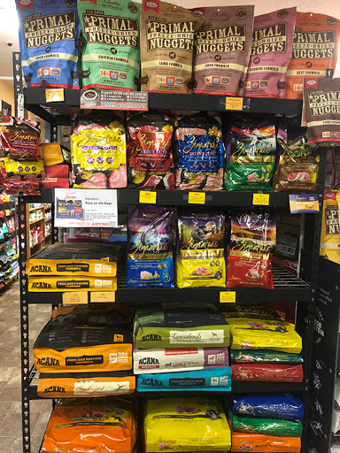 Pet Supply Store «Leash On Life», reviews and photos, 432 IA-1, Iowa City, IA 52246, USA