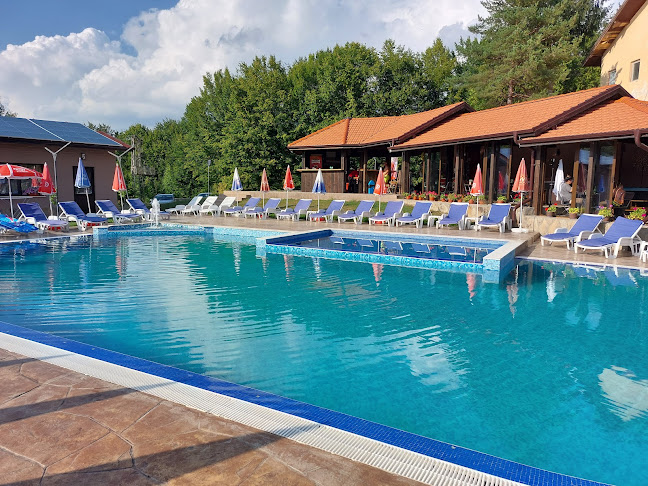 Comentarii opinii despre Хотелски комплекс с ресторант "САНЯ" Априлци